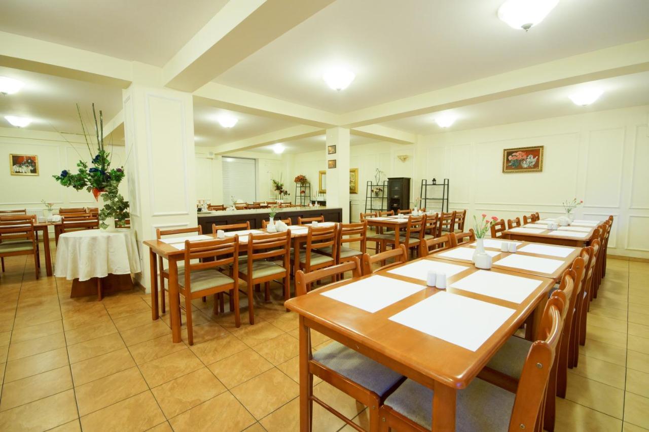 Koral Hotel Chłapowo Eksteriør billede