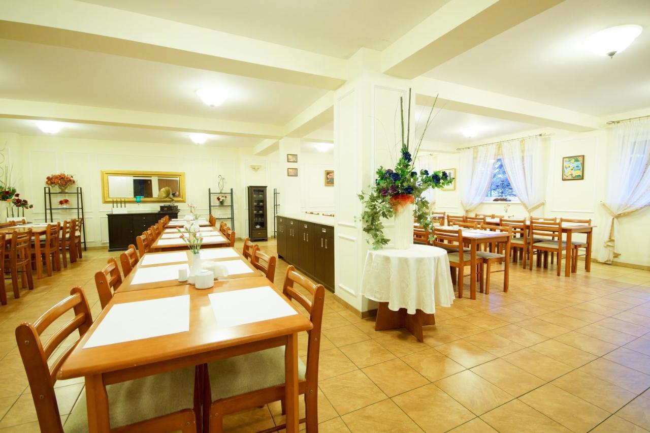 Koral Hotel Chłapowo Eksteriør billede